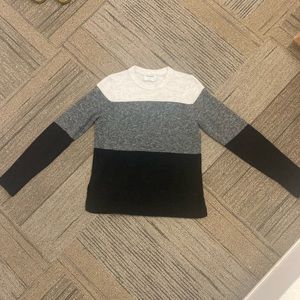 Old Navy Pullover Sweater